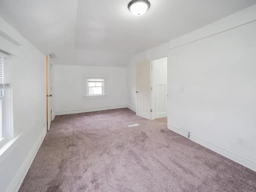 813 Reed Street Kalamazoo City MI 49001