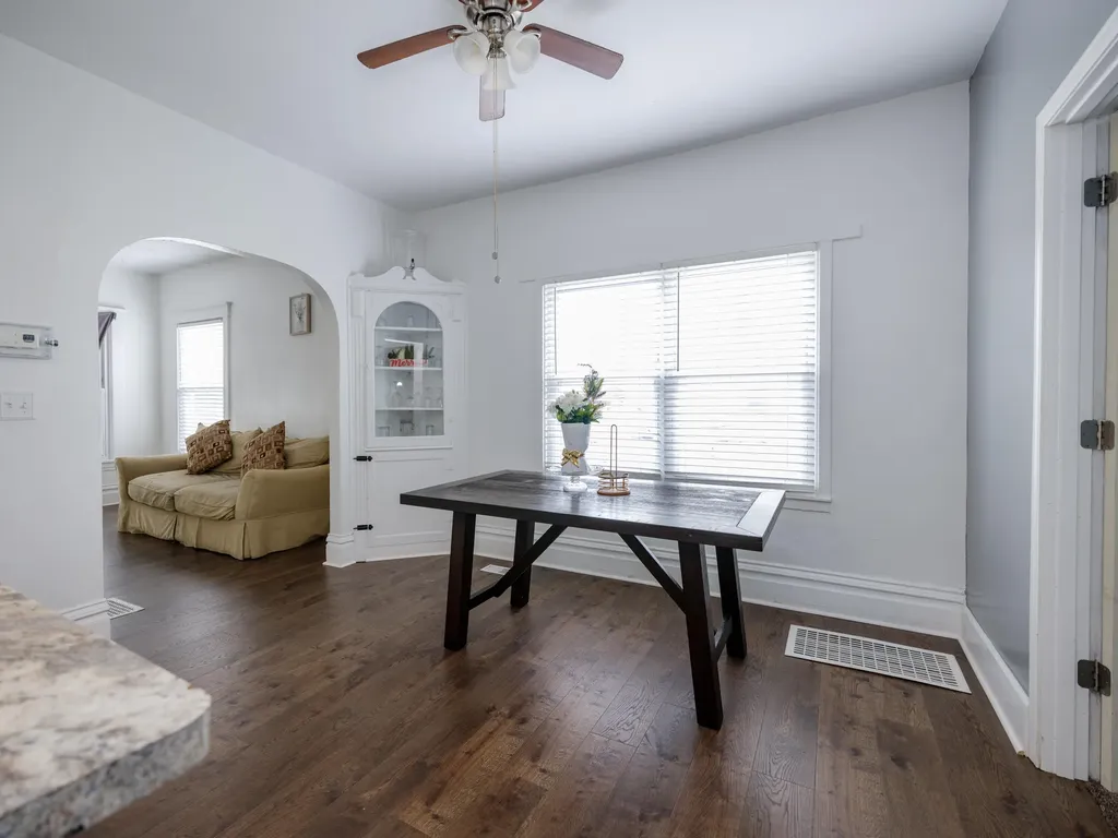 813 Reed Street Kalamazoo City MI 49001