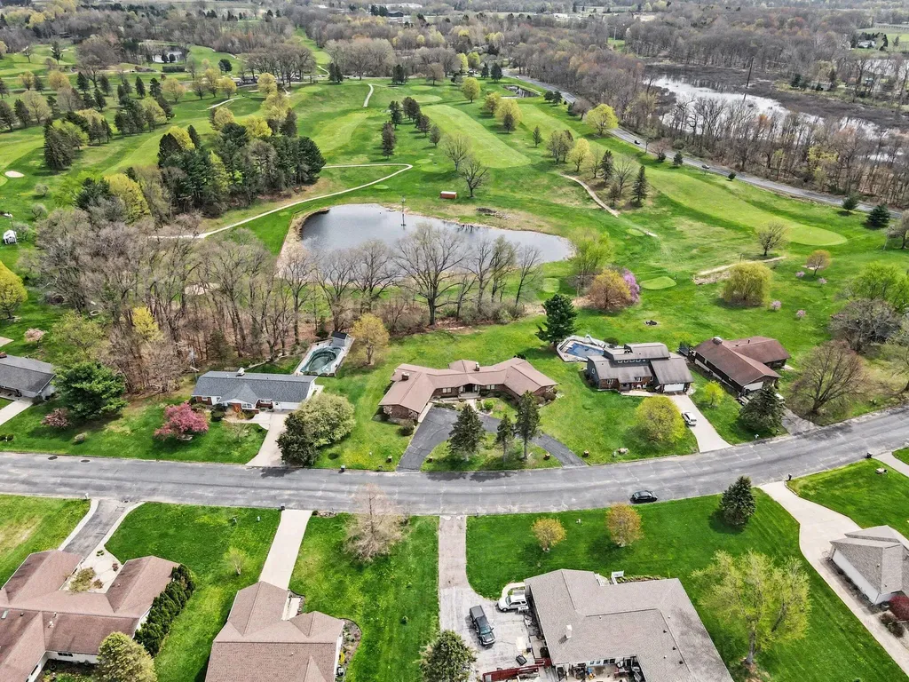 56585 Fairway Drive Paw Paw Township MI 49079