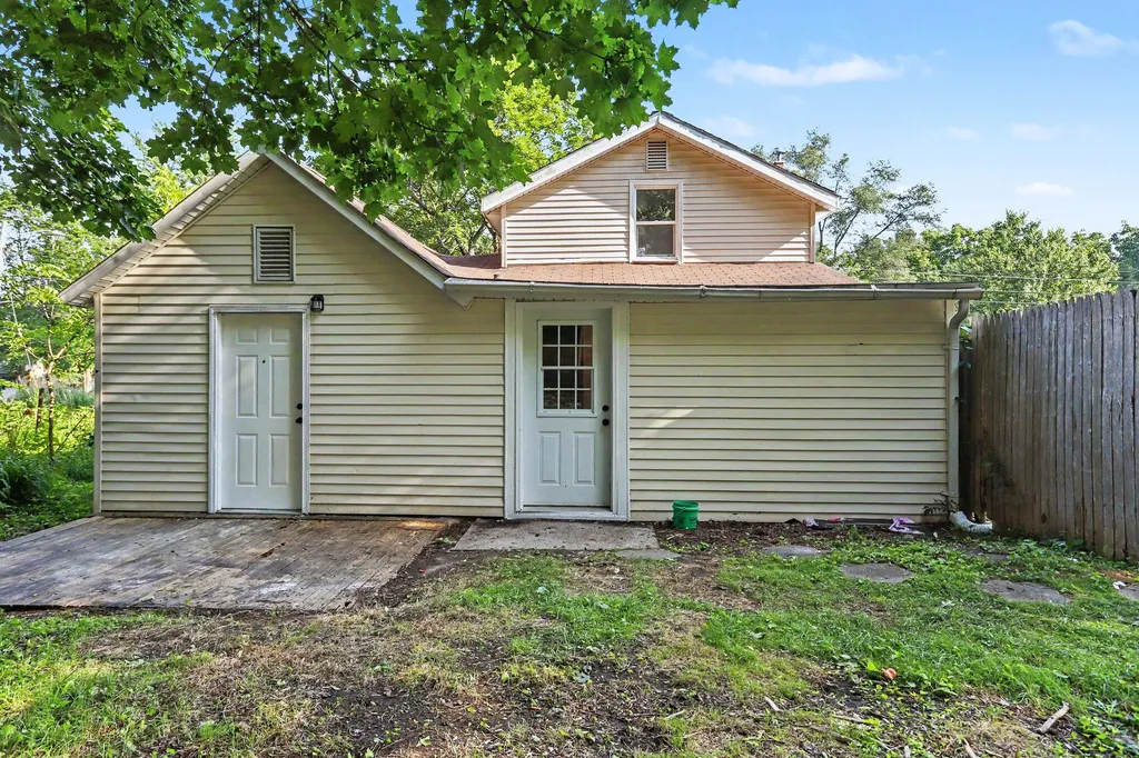 310 Locust Street Marshall City MI 49068