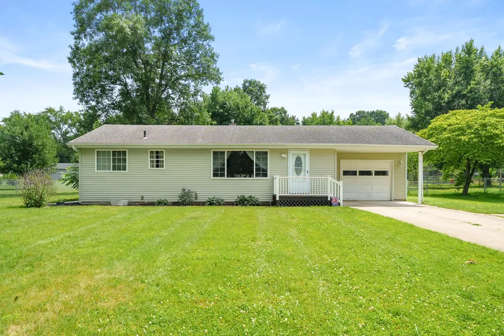 17175 Moorepark Road Park Township MI 49093