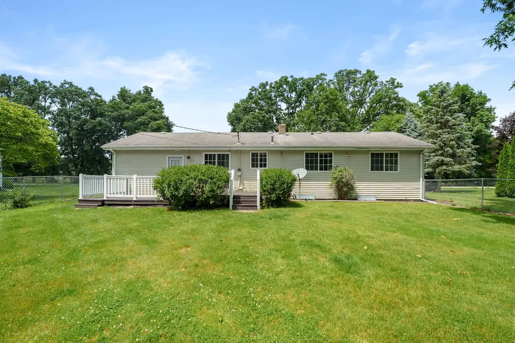 17175 Moorepark Road Park Township MI 49093