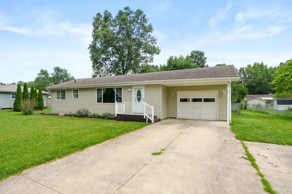 17175 Moorepark Road Park Township MI 49093