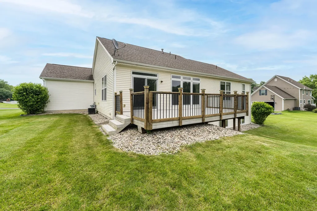 7597 Prairie Crossing Lane Richland Township MI 49004