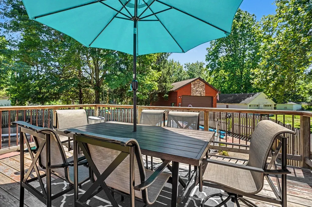 601 W North Street Paw Paw Village MI 49079