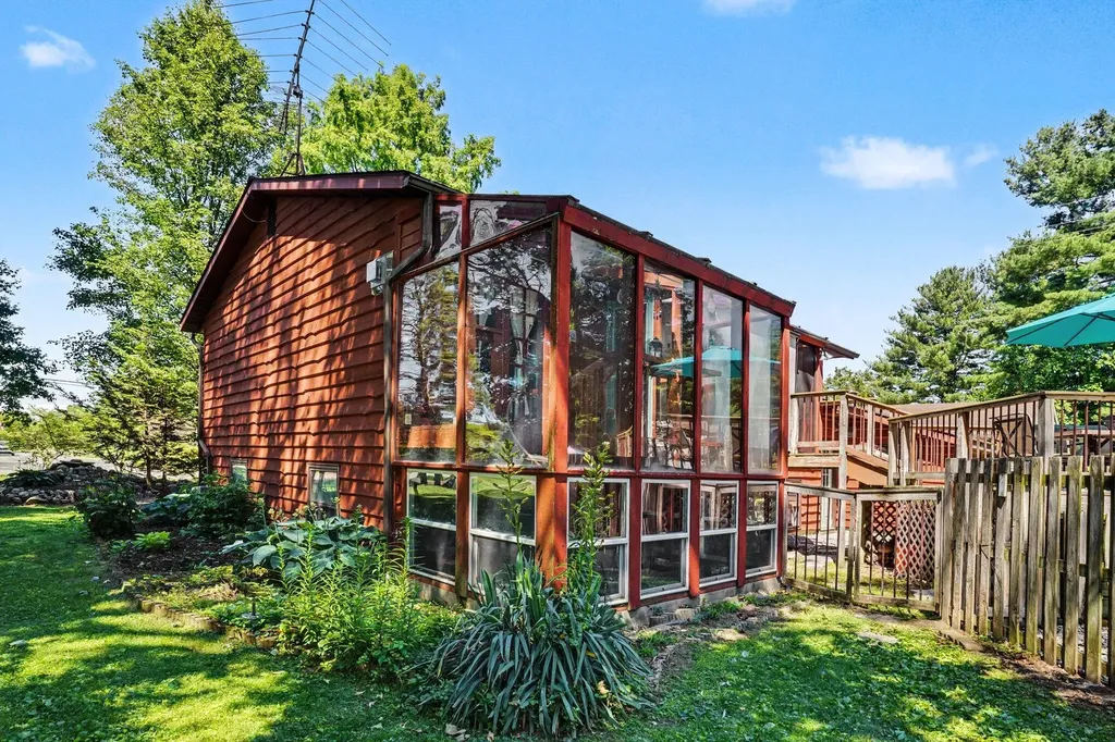601 W North Street Paw Paw Village MI 49079