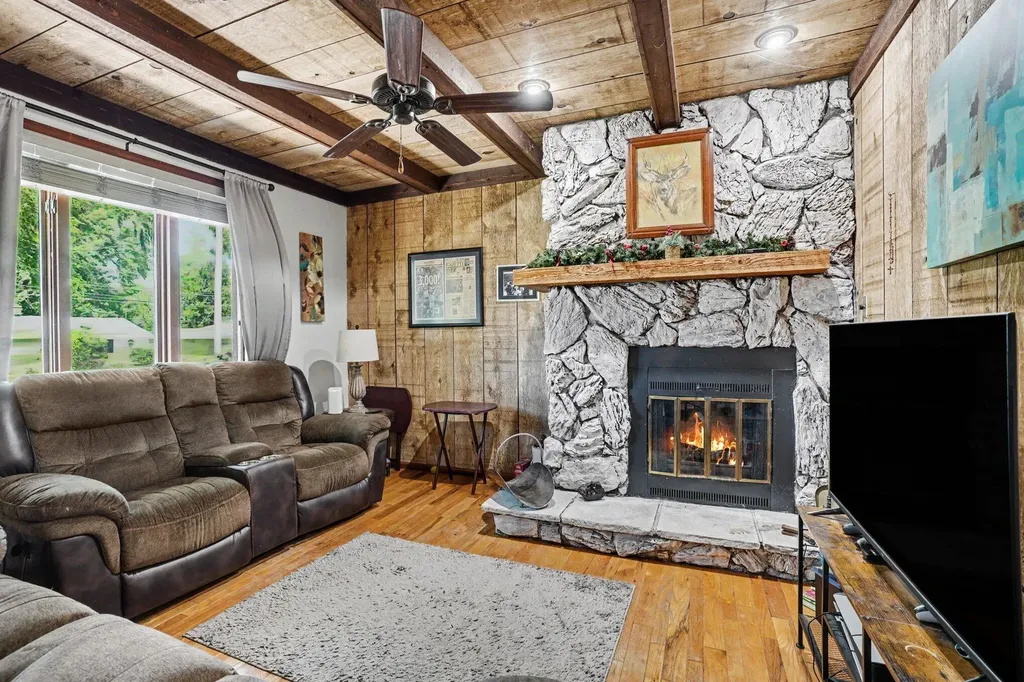 601 W North Street Paw Paw Village MI 49079
