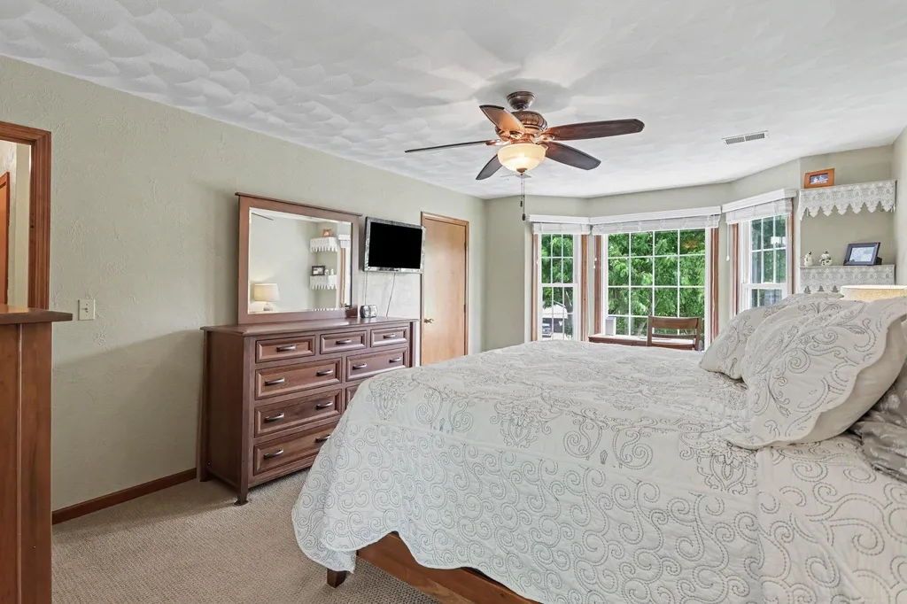 141 Rosewood Trail Battle Creek City MI 49014