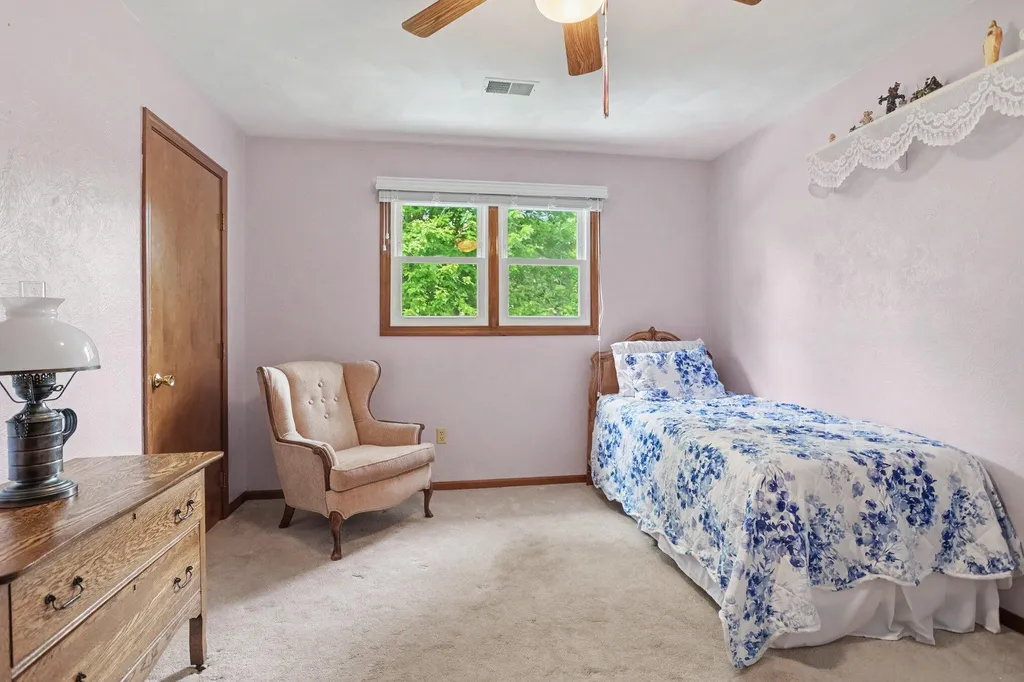 141 Rosewood Trail Battle Creek City MI 49014