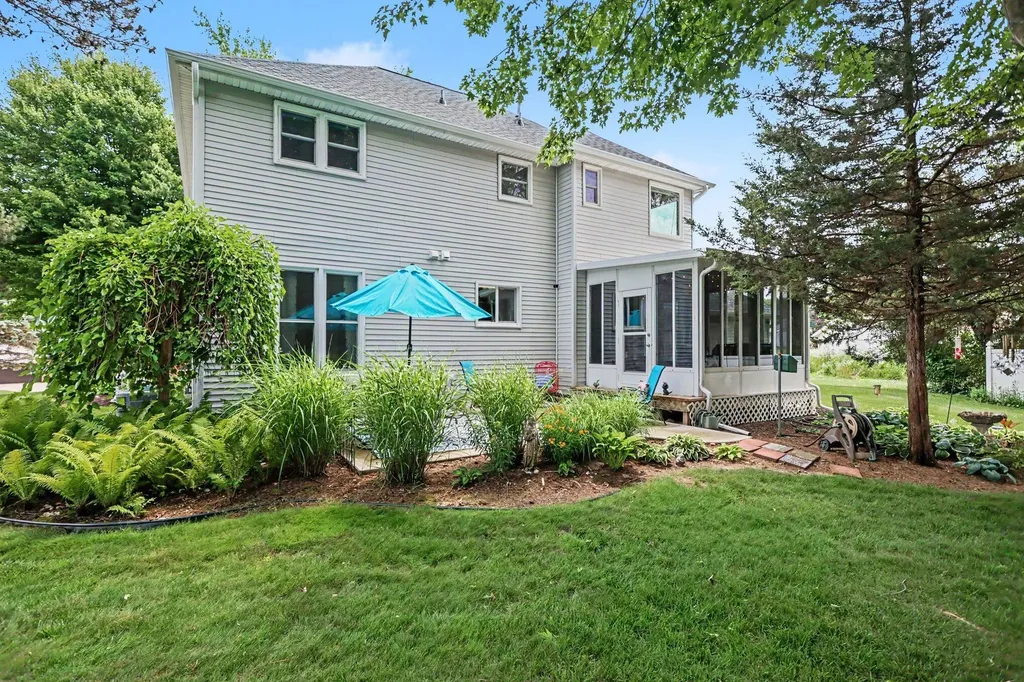 141 Rosewood Trail Battle Creek City MI 49014