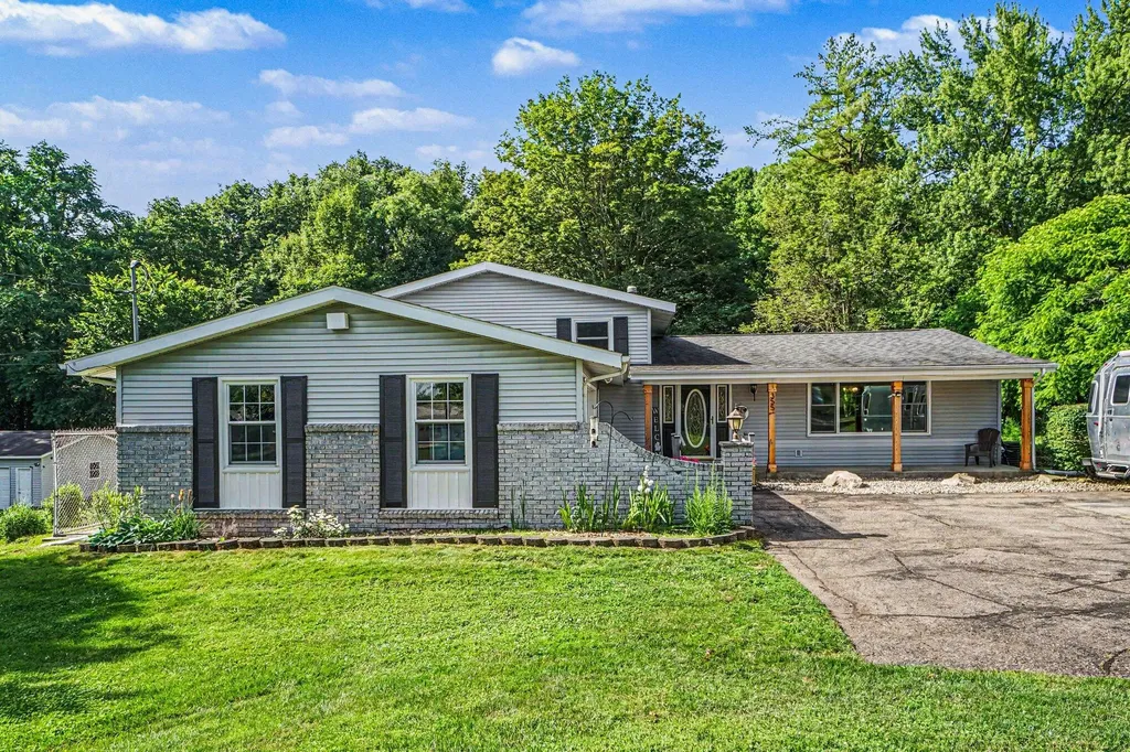 355 W F Avenue Cooper Charter Township MI 49009
