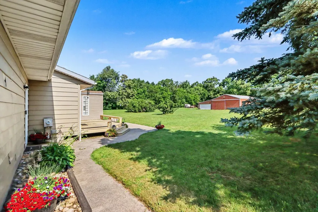 34792 Mill Lake Road Bloomingdale Township MI 49055