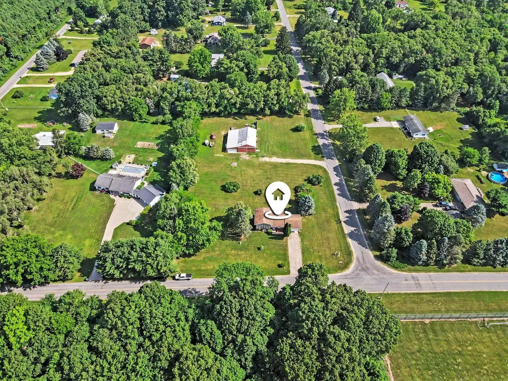 34792 Mill Lake Road Bloomingdale Township MI 49055