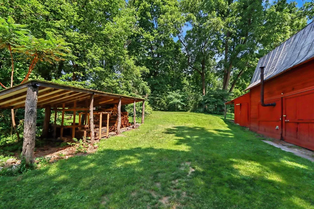 24254 80th Avenue Porter Township MI 49065