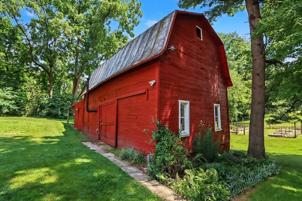 24254 80th Avenue Porter Township MI 49065