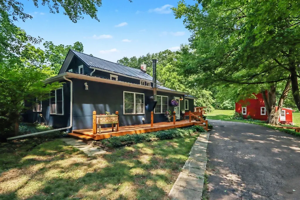 24254 80th Avenue Porter Township MI 49065