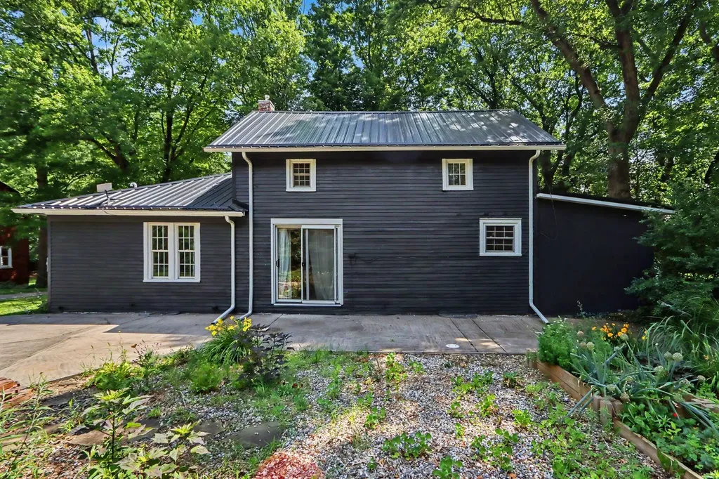 24254 80th Avenue Porter Township MI 49065