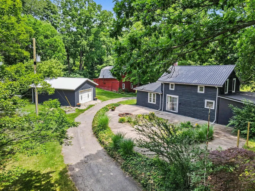 24254 80th Avenue Porter Township MI 49065