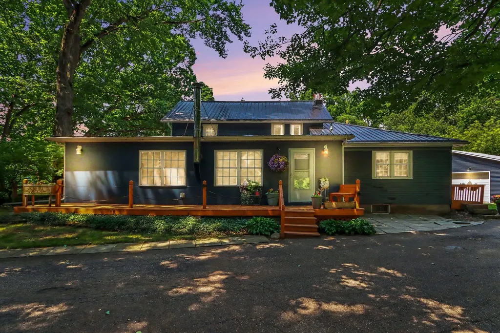 24254 80th Avenue Porter Township MI 49065