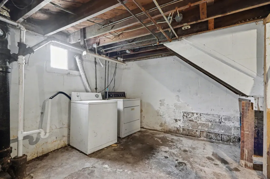 140 Dixie Avenue Kalamazoo City MI 49001