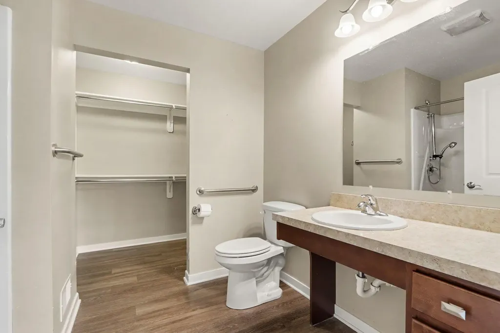 1358 S Village Circle Oshtemo Charter Township MI 49009