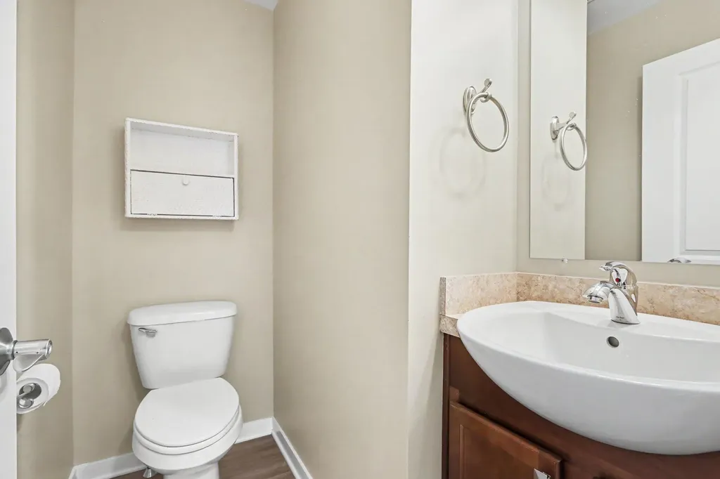 1358 S Village Circle Oshtemo Charter Township MI 49009