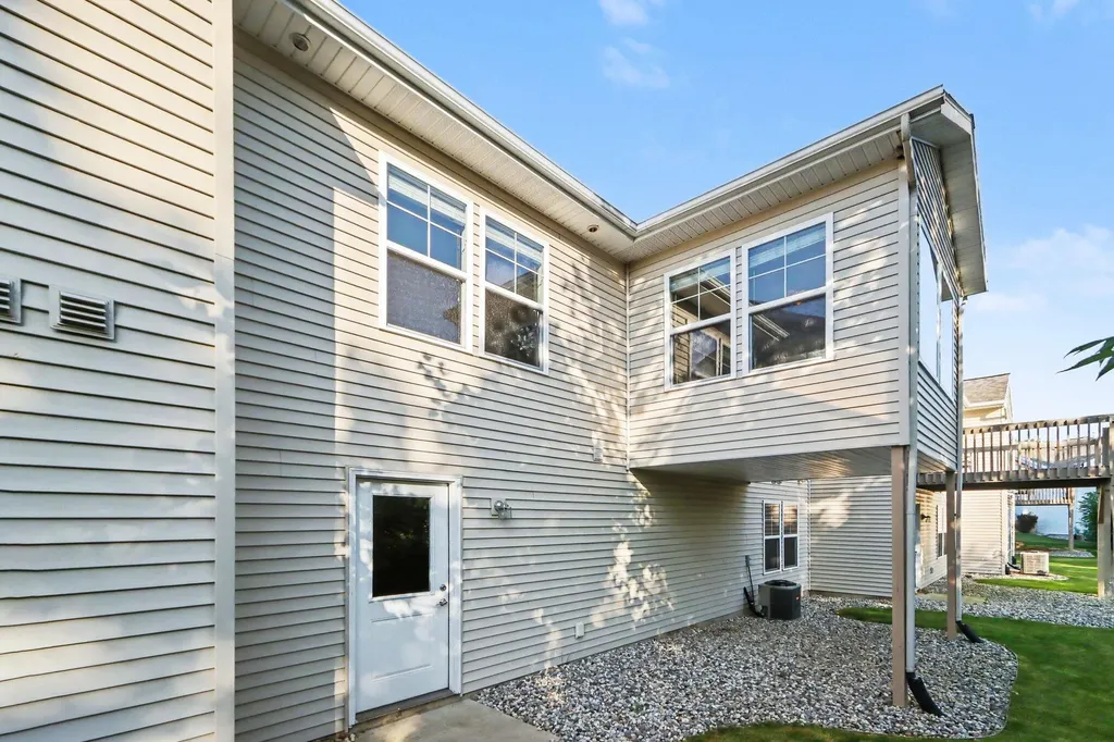 1358 S Village Circle Oshtemo Charter Township MI 49009