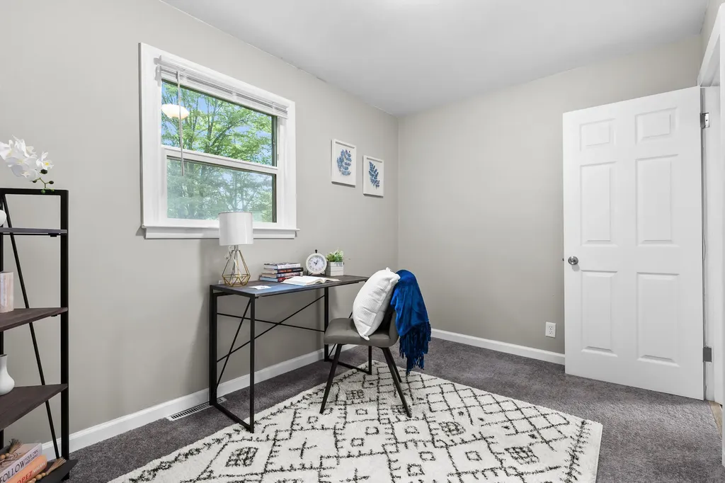 1301 Colgrove Avenue Kalamazoo Charter Township MI 49048