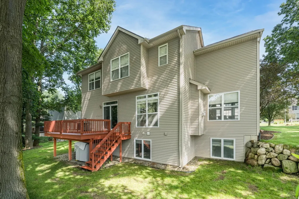 9860 Chambray Street Portage City MI 49002