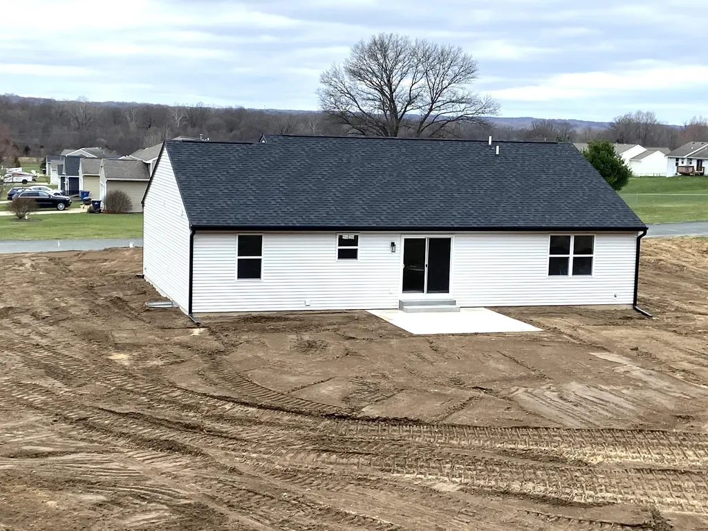 7642 Cinnamon Woods Trail Cooper Charter Township MI 49004