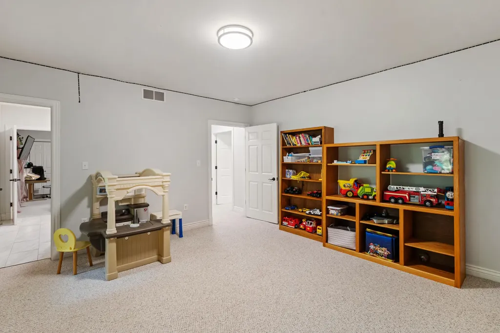 3439 Michael Lane Royalton Township MI 49085
