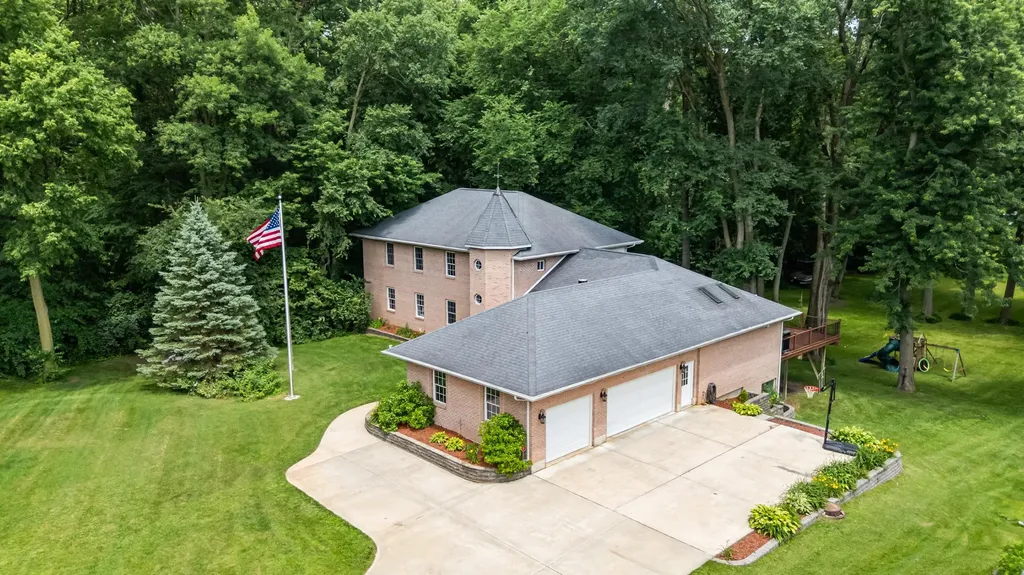 3439 Michael Lane Royalton Township MI 49085