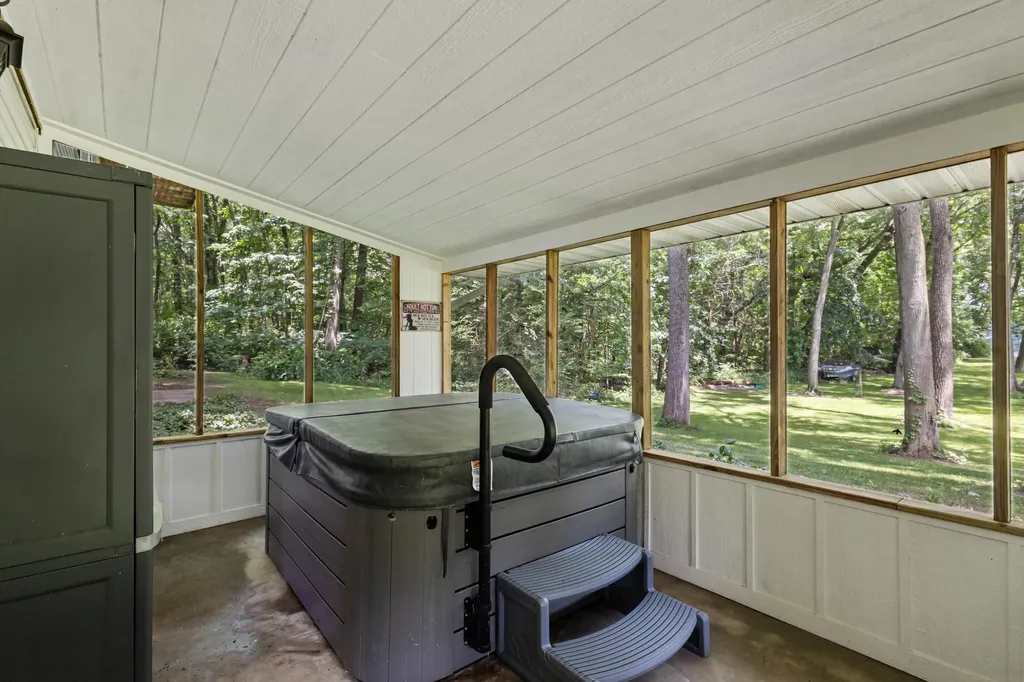 3439 Michael Lane Royalton Township MI 49085
