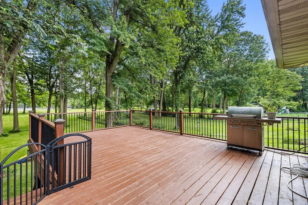 3439 Michael Lane Royalton Township MI 49085