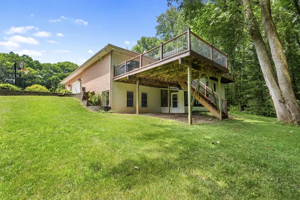 3439 Michael Lane Royalton Township MI 49085