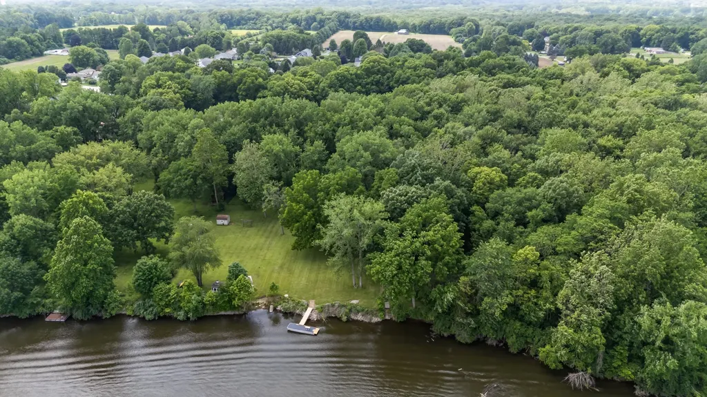 3439 Michael Lane Royalton Township MI 49085