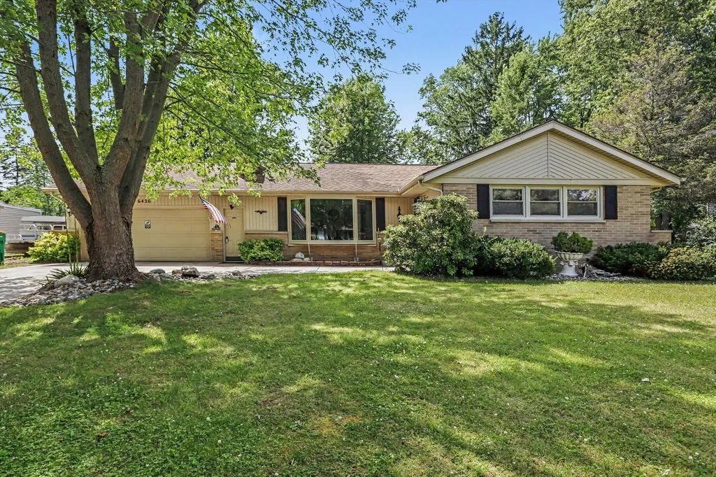 6426 Westshire Street Portage City MI 49024