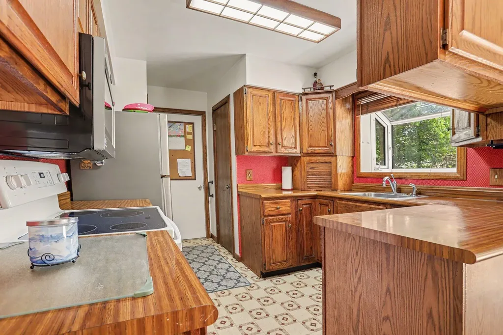 6426 Westshire Street Portage City MI 49024