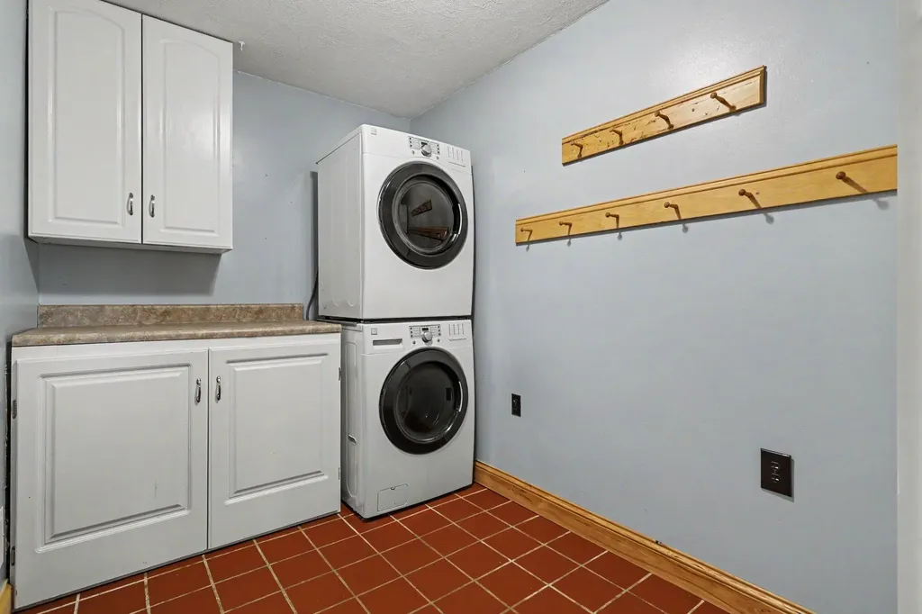 9411 Evart Road Maple Grove Township MI 49073