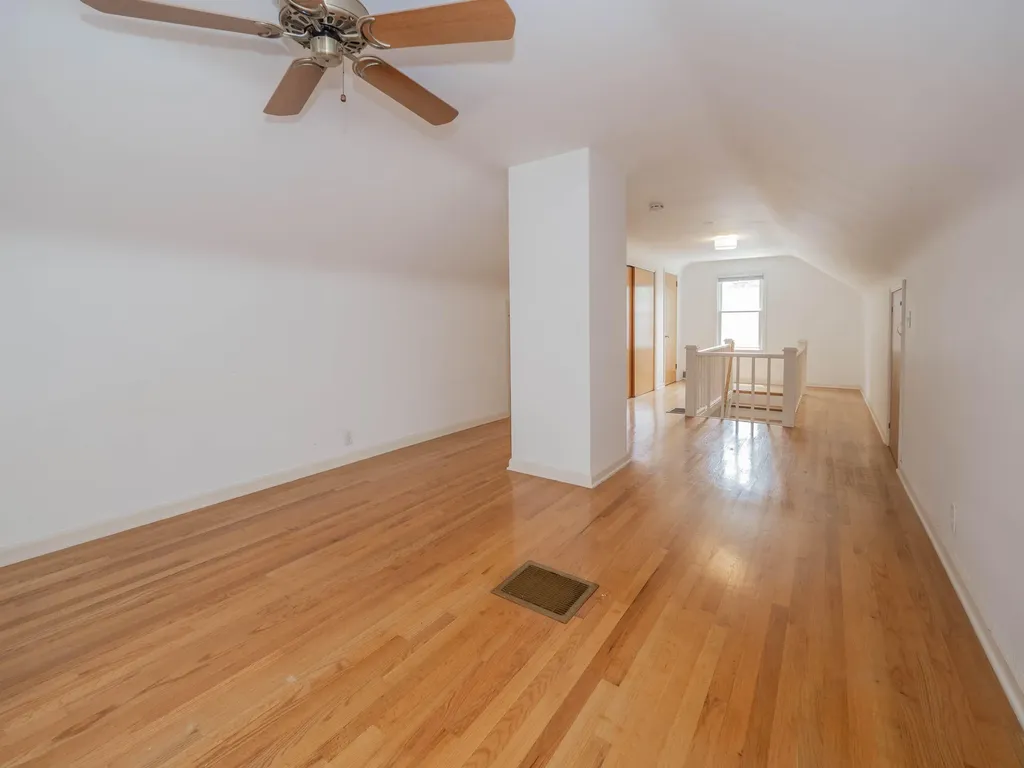2514 Glenwood Drive Kalamazoo City MI 49008