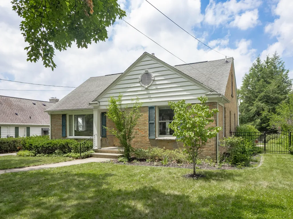 2514 Glenwood Drive Kalamazoo City MI 49008