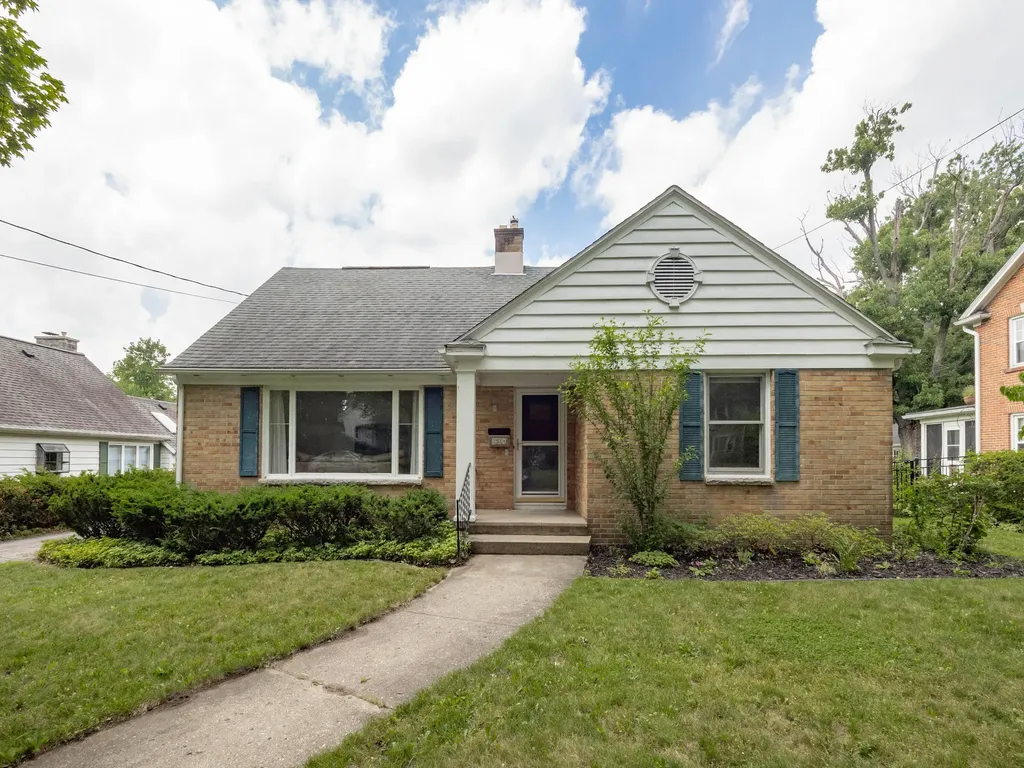 2514 Glenwood Drive Kalamazoo City MI 49008