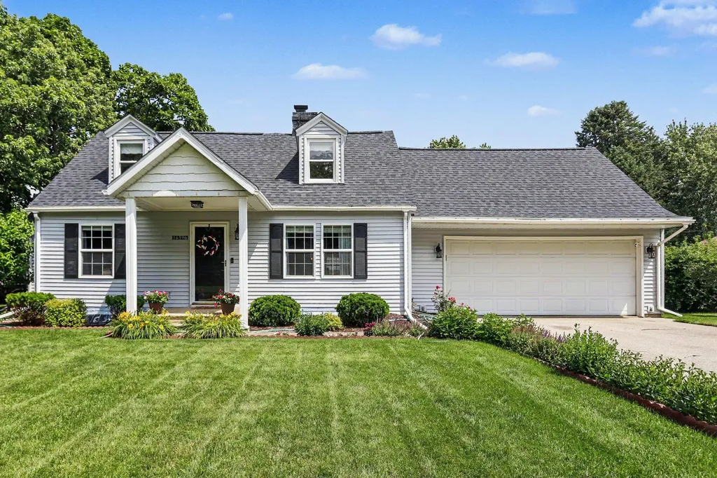 16596 Morris Avenue Lockport Township MI 49093