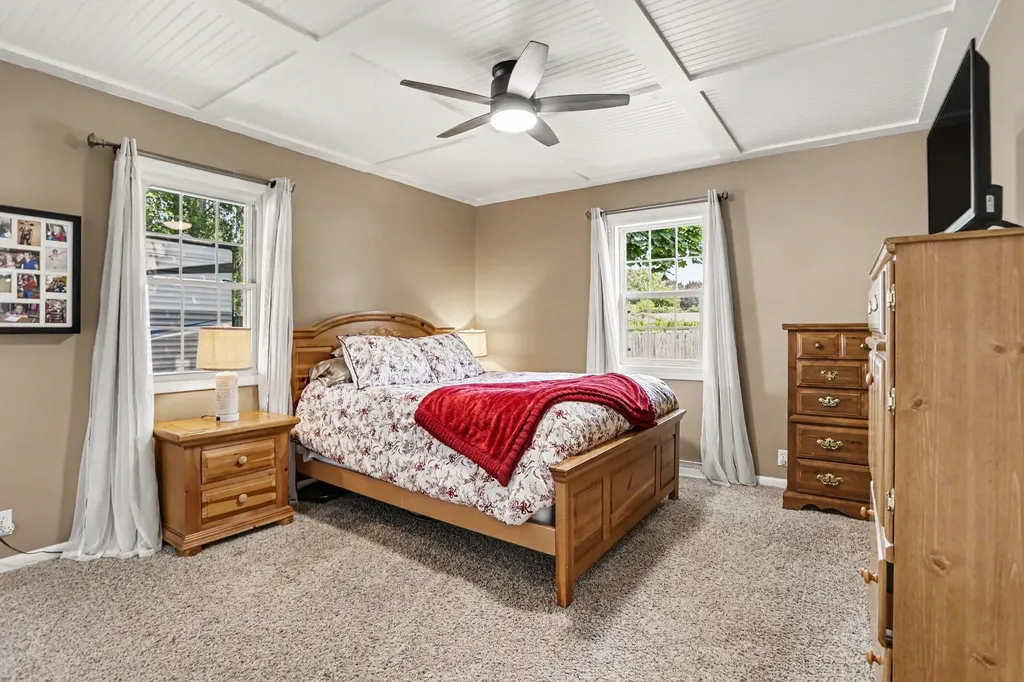 16596 Morris Avenue Lockport Township MI 49093