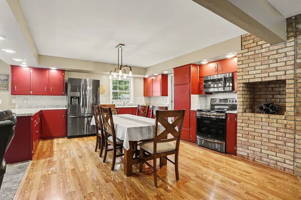 16596 Morris Avenue Lockport Township MI 49093