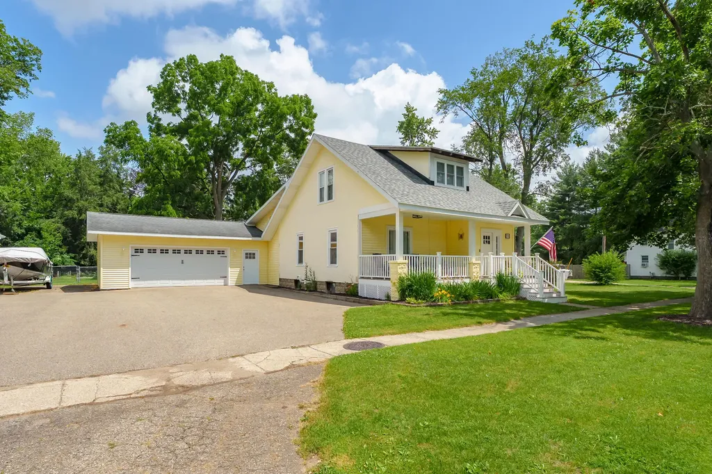 378 W Franklin Street Otsego City MI 49078