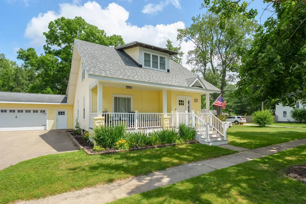 378 W Franklin Street Otsego City MI 49078