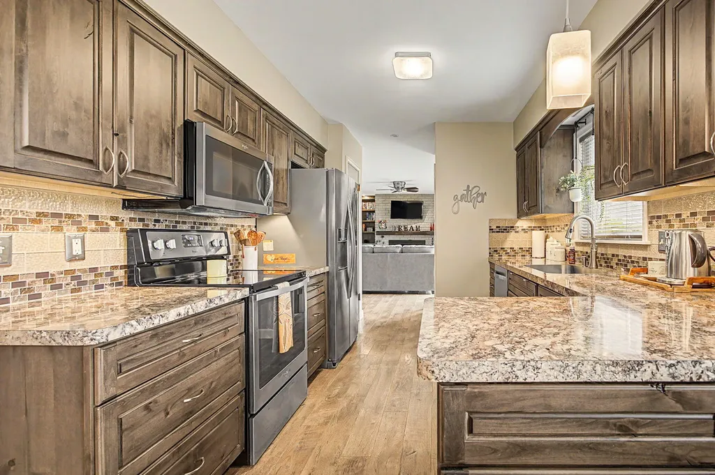513 Stone Ridge Drive Delta Charter Township MI 48917