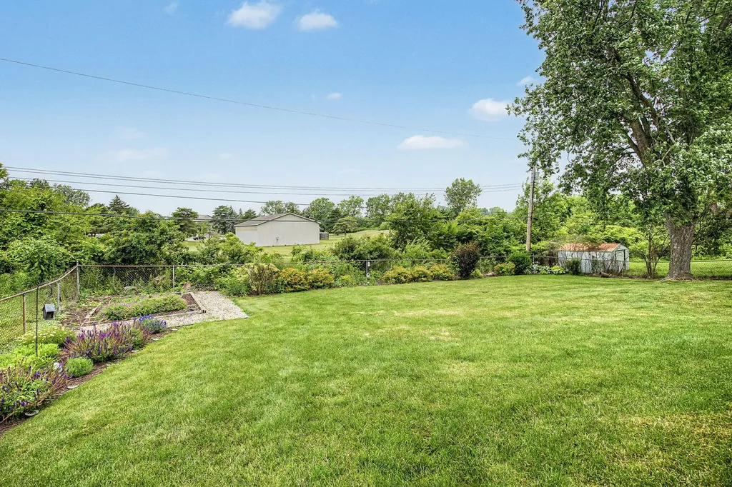 513 Stone Ridge Drive Delta Charter Township MI 48917