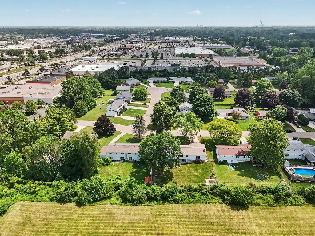 513 Stone Ridge Drive Delta Charter Township MI 48917